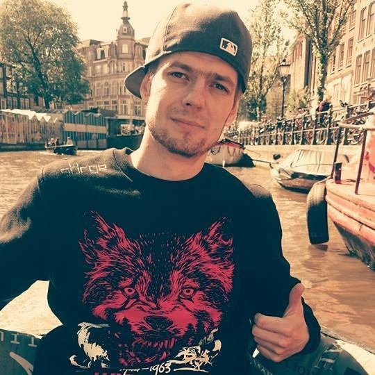 Daniel Minga (emceel), Tilburg, 3miasto