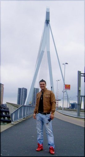 bykinho (Tomasz Byczkowski)