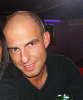 Bartlomiej Białuski (bartekb30), Helmond, Wronki