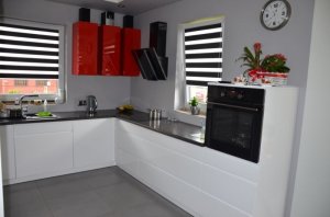 Szymon s (biuro@mebloline.pl), DEN HAAG, Częstochowa