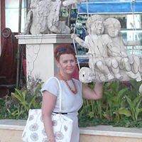 Ania Bujdasz (AniaBujdasz)