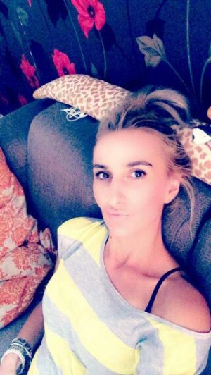 kamila R (KAMILA32), hmm
