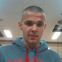 Robert Ośmiałowski (robercik2105)