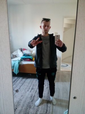 Mariusz Zelazko (Mario2406NL)