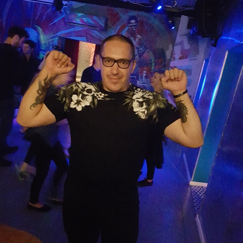 Robert Smith (Roberto77), Haga, Szczecin