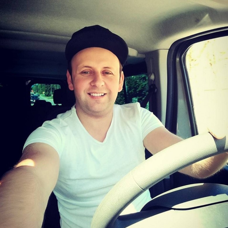 Mirek Hołuj (MirekHoluj)