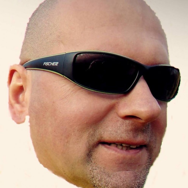 Piotr Klos (Koniuu), Polska,