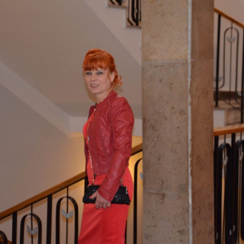 Iwona123 (Iwona123 )
