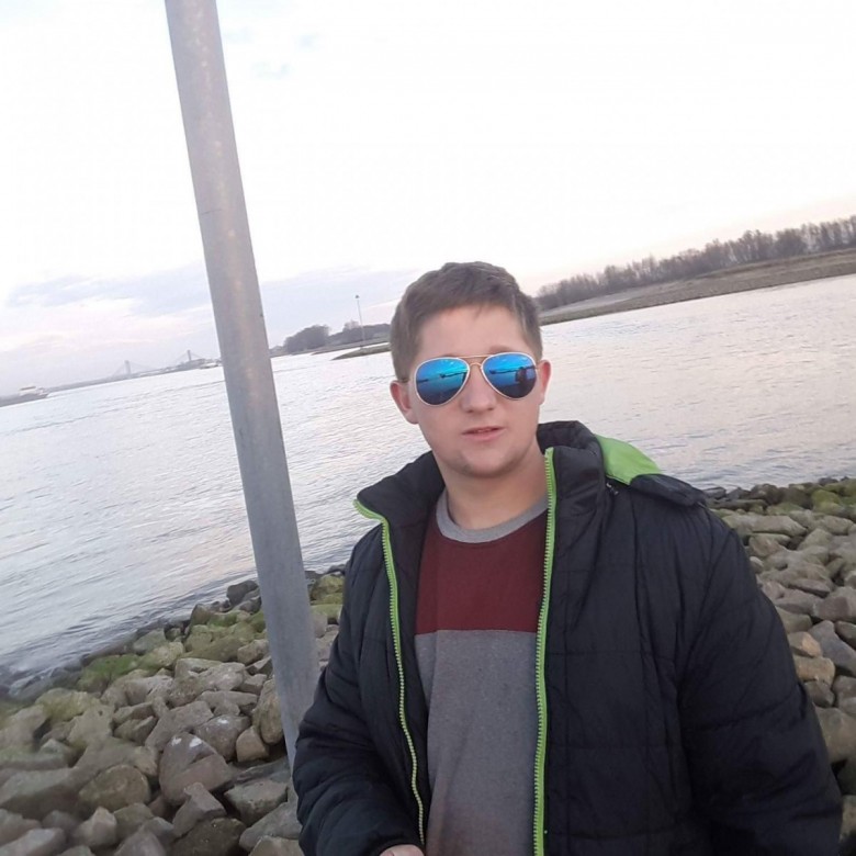 Patryk Więcek (PatrykWiecek), Gameren, Prószków