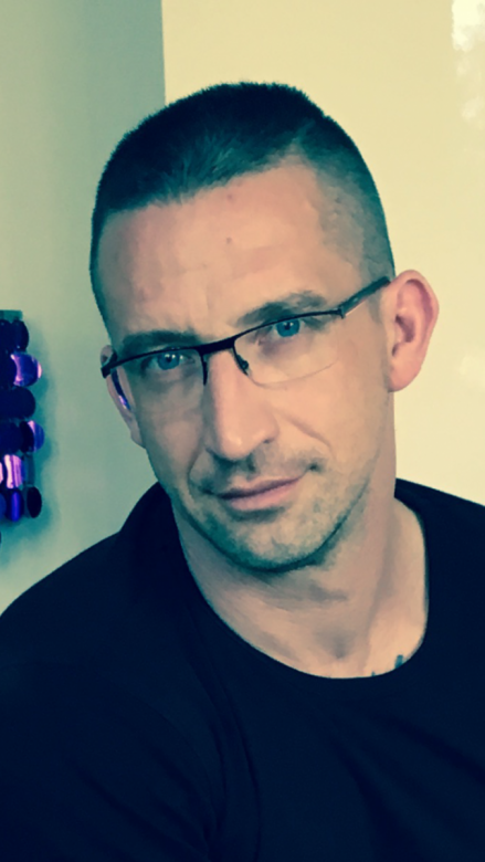 Arturrrrr (Artur Tobolski)