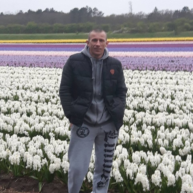 Dariusz Mikrut (DariuszMikrut), Rotterdam, Piła