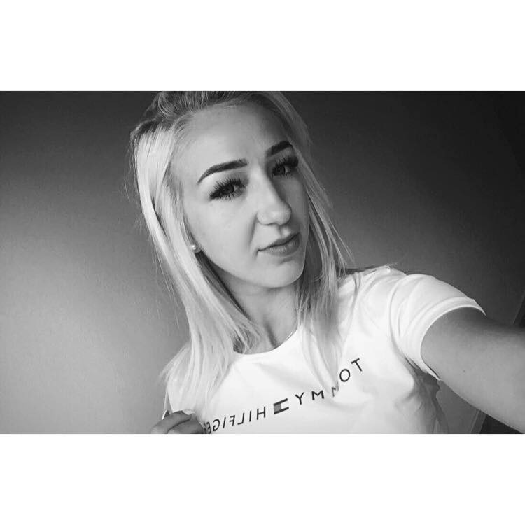 Kinga Pyzio (KingaPyzio)