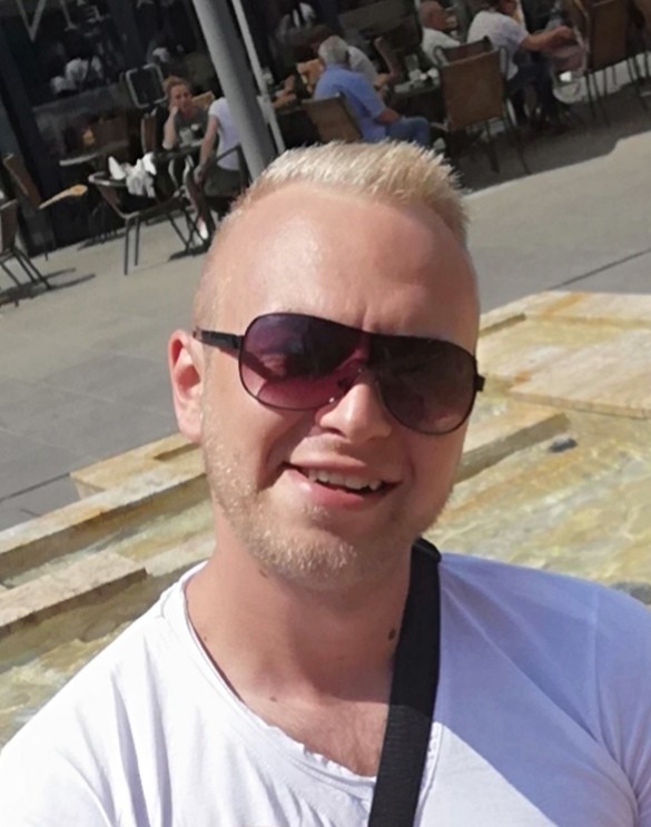 Doniek1992  (Doniek1992), Den haag