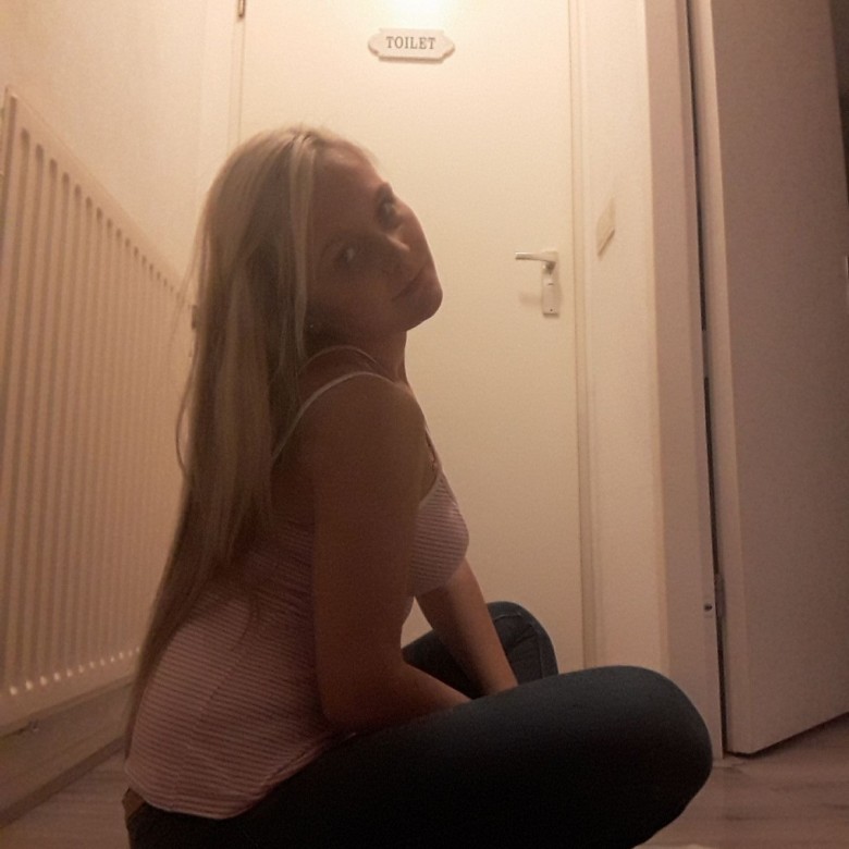 Angelika Radzimowska (AngelikaRadzimowska), Rotterdam, Bierutów