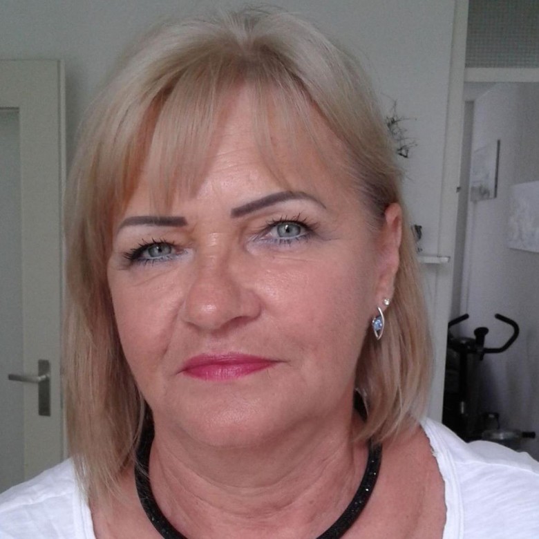 Róża Bogacz (RozaBogacz)