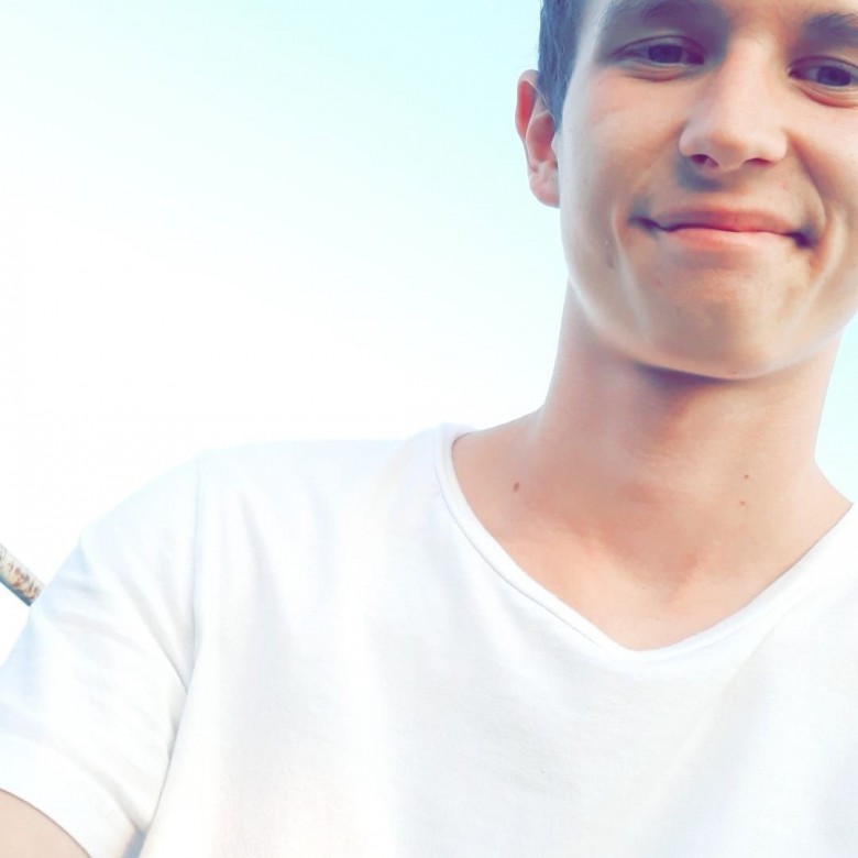 Kuba Sowiński (KubaSowinski), Srem