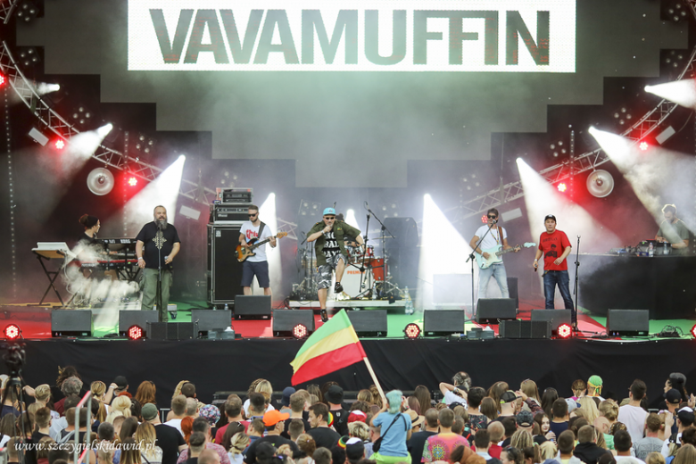 Kamyczek85  (Kamyczek85)