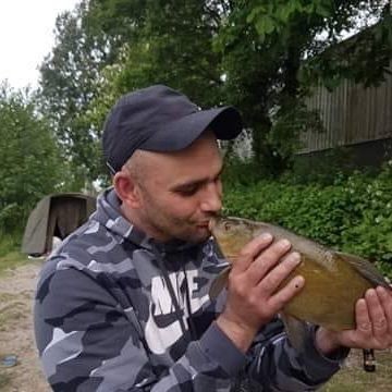 Marcin Mirinda (MarcinMirinda)