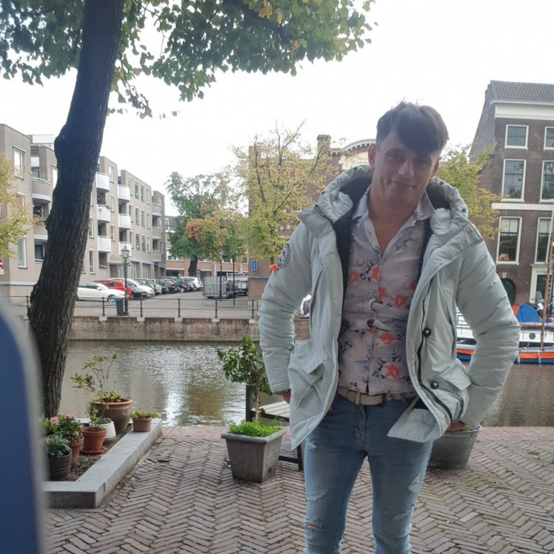 Wk Wk (WkWk), Rotterdam, Olsztyn