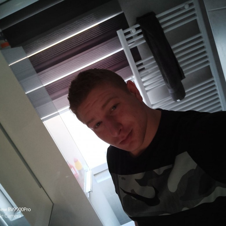 aleks majchrzak (olekalex), rotterdam, rumia