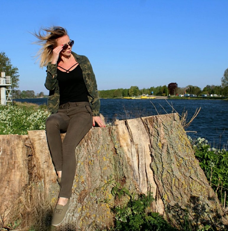 Dominika Borkowska (DominikaBorkowska), Oss