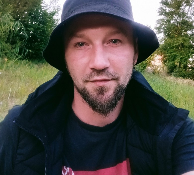 Radek Stefaniak (RadekStefaniak)