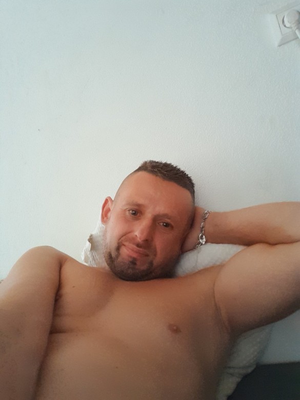 Deevee  (Deevee), Bergen op zoom, Zgorzelec