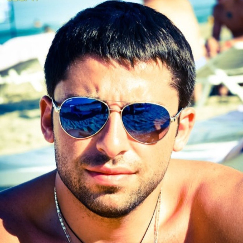 Carll932  (Carll932)