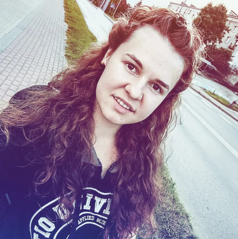 YanaHumanbe  (YanaHumanbe)