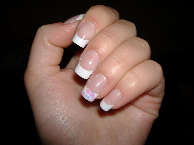 Paznokcie zelowe i akrylowe