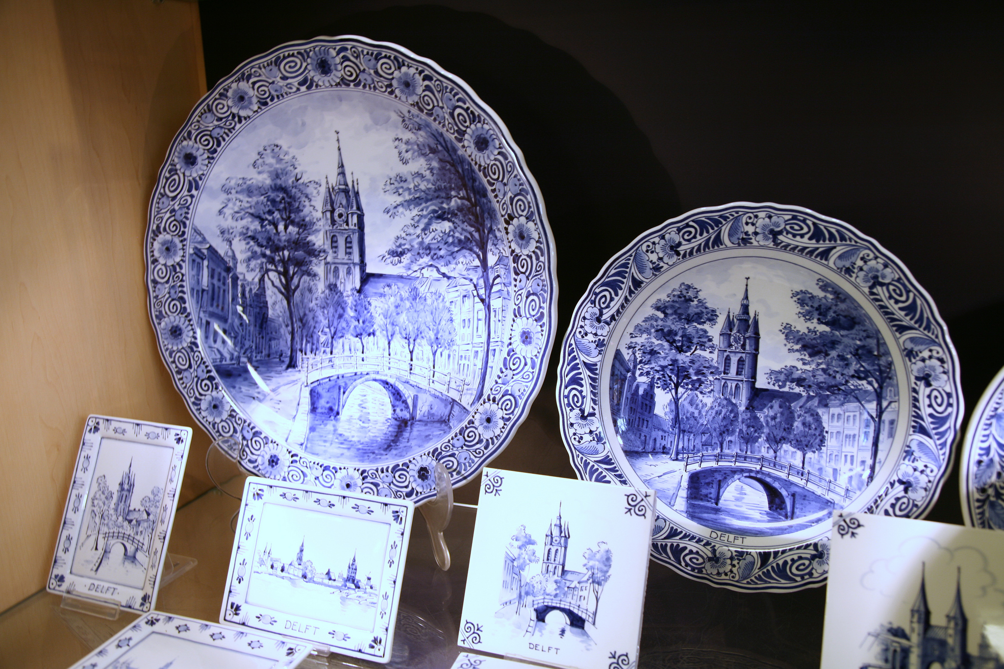 Wystawa słynnej holenderskiej porcelany w Delft