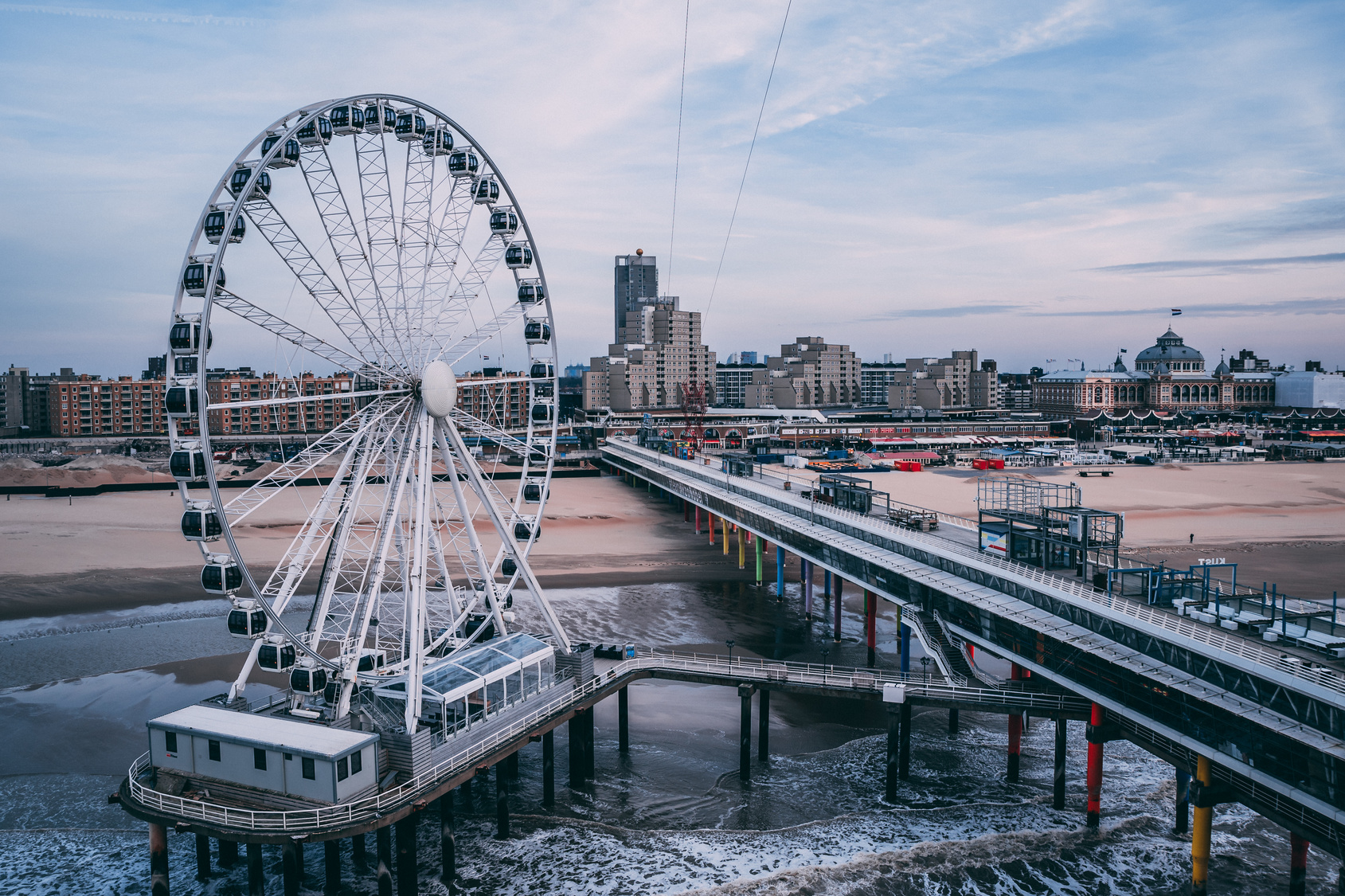 Nieuwjaarsduik: Noworoczne nurkowanie w Scheveningen