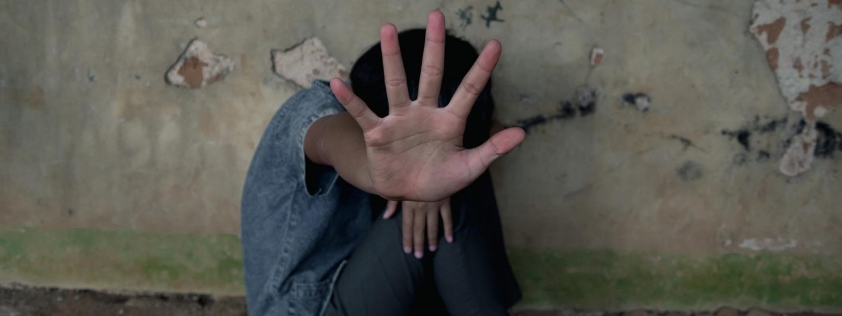Szokujące dane z Holandii. Ponad jedna trzecia nastolatek w wieku 15-17 lat doświadczyła przemocy seksualnej