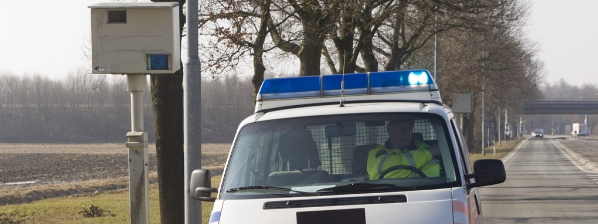 Niskie mandaty dla kierowców, wysokie zyski dla państwa. Wystarczy 1 km/h
