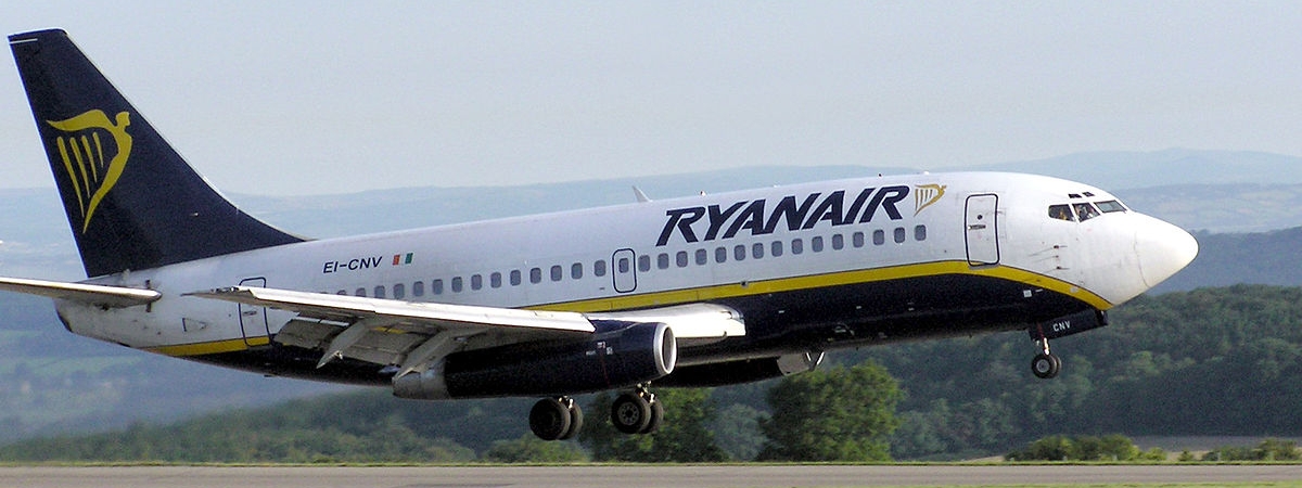 Koniec z dwoma bagażami podręcznymi. Ryanair zmienia zasady