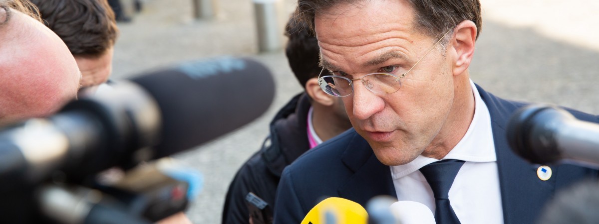 Zabójcy Petera R. de Vriesa mieli zamordować także Marka Rutte. Zeznania ważnego świadka dają nowe światło na sprawę 
