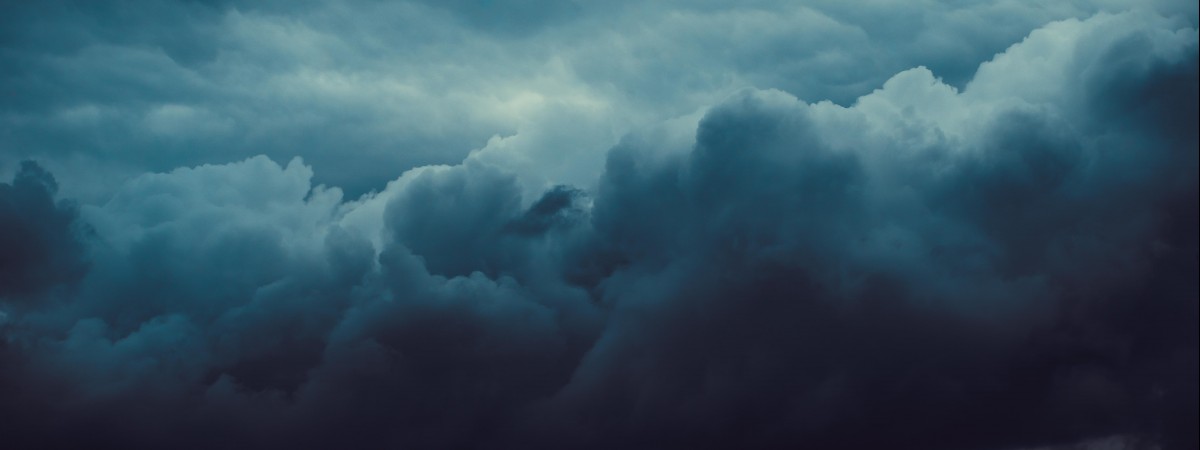 Holandia: meteorolodzy ostrzegają przed silnymi burzami. KNMI wprowadza kod żółty