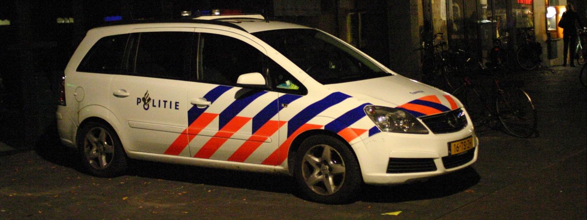 Rotterdam: Kierowca przejechał dwóch przechodniów i uciekł z miejsca zdarzenia. Policja dokonała zatrzymania