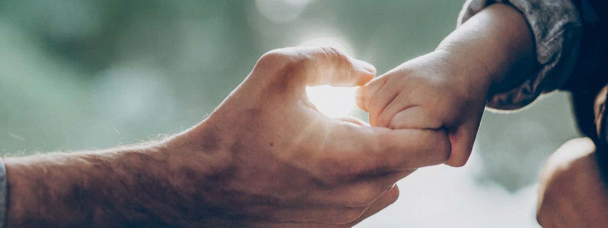 Poseł PiS atakuje Niderlandy: ,,W Holandii bez zgody rodziców można zabić dziecko, które ma chorobę psychiczną”. Ambasada reaguje 