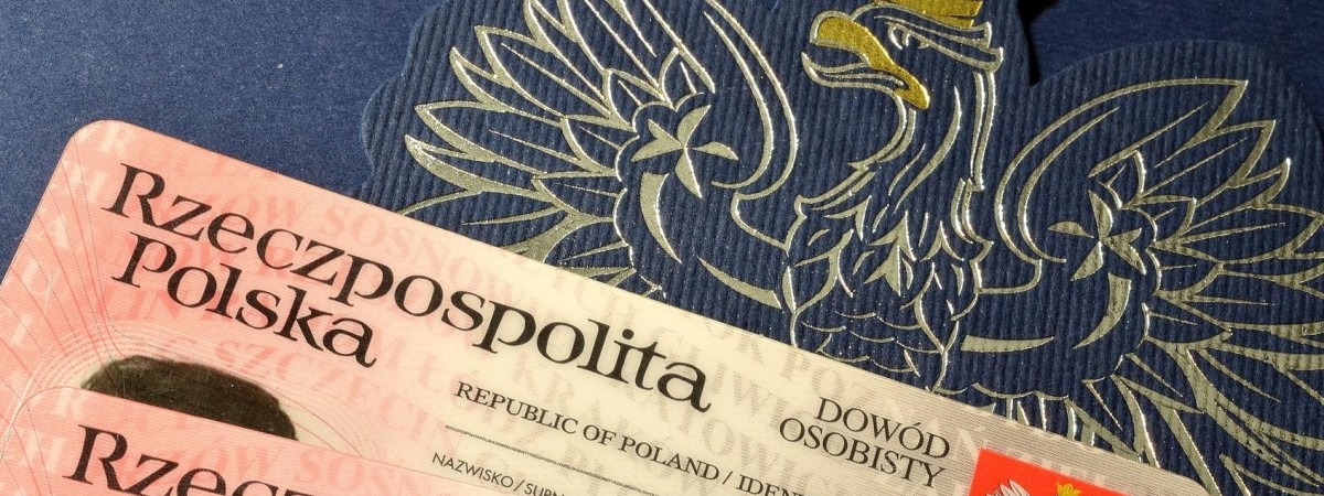 Zgubiony w podróży dowód osobisty to nie koniec świata. Wystarczy uzyskać paszport tymczasowy