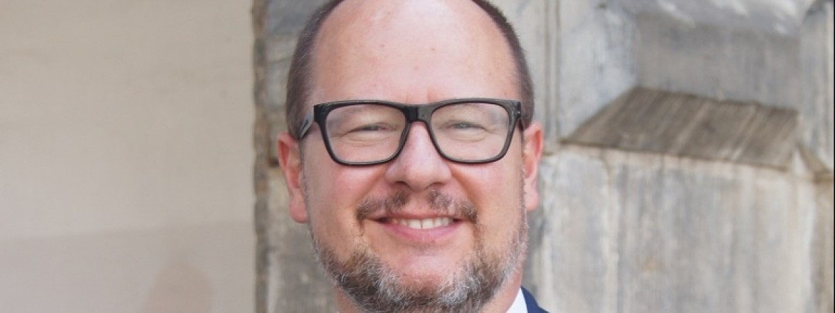 Prezydent Gdańska nie żyje. Paweł Adamowicz zmarł w wyniku ataku nożownika [PILNE]