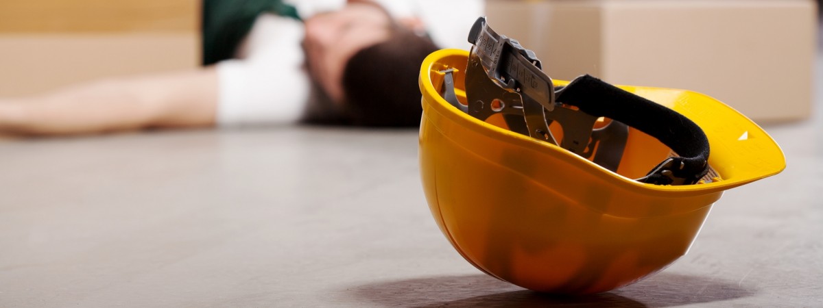 Coraz więcej wypadków w pracy. Szczególnie niebezpieczny jeden pojazd