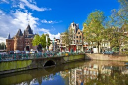 Nieprzyjazny Amsterdam