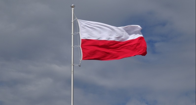 Próbował podpalić się w Ambasadzie RP w Hadze, żeby zwrócić uwagę na „eksploatację Polski”