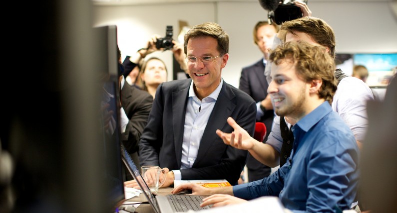 Mark Rutte nadal cieszy się zaufaniem obywateli? Nowy sondaż wyborów parlamentarnych 2021
