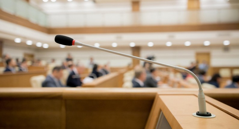 Niderlandzki rząd przygotowuje się do przyjmowania uchodźców. ,,Wszyscy na pokład!”