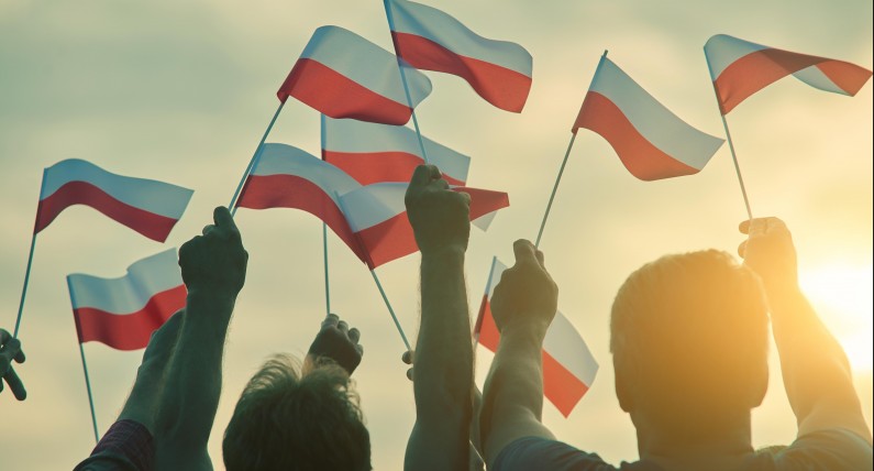 Ambasada RP: rząd dofinansuje infrastrukturę przeznaczoną dla Polonii w 2021 roku 