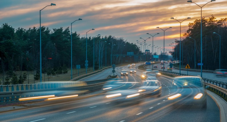 5 wyjątkowo niebezpiecznych dróg w Holandii. W tych miejscach warto szczególnie uważać