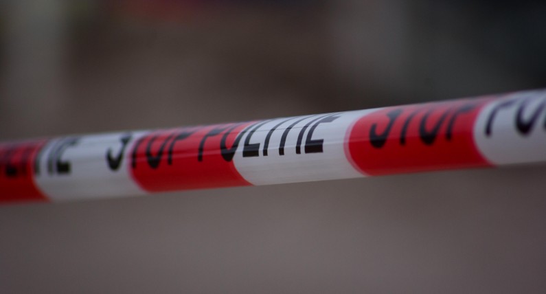 Vlaardingen: w ciągu kilku dni znaleziono ciała dwóch mężczyzn. ,,Byli martwi od tygodni, ale nikt tego nie zauważył”