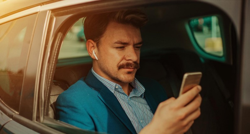 Holenderski Uber walczy z dyskryminacją i rasizmem: nowa opcja w aplikacji